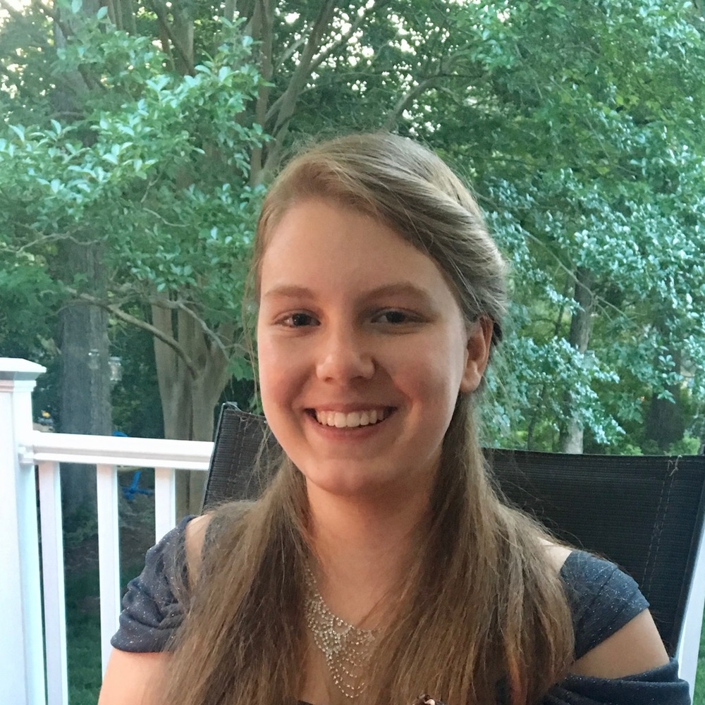 Meet your Posher, Lauren